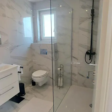 Galeb2 فندق مبيت وإفطار