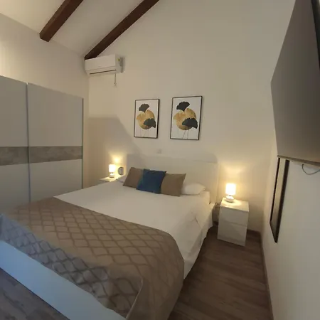 Galeb2 فندق مبيت وإفطار