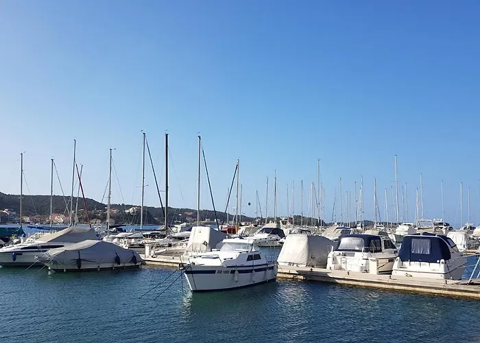 Galeb2 Bed & Breakfast 4*