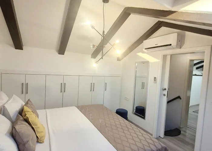 Galeb2 Bed & Breakfast 4*